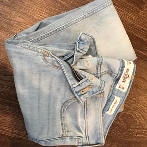 hollister jeans